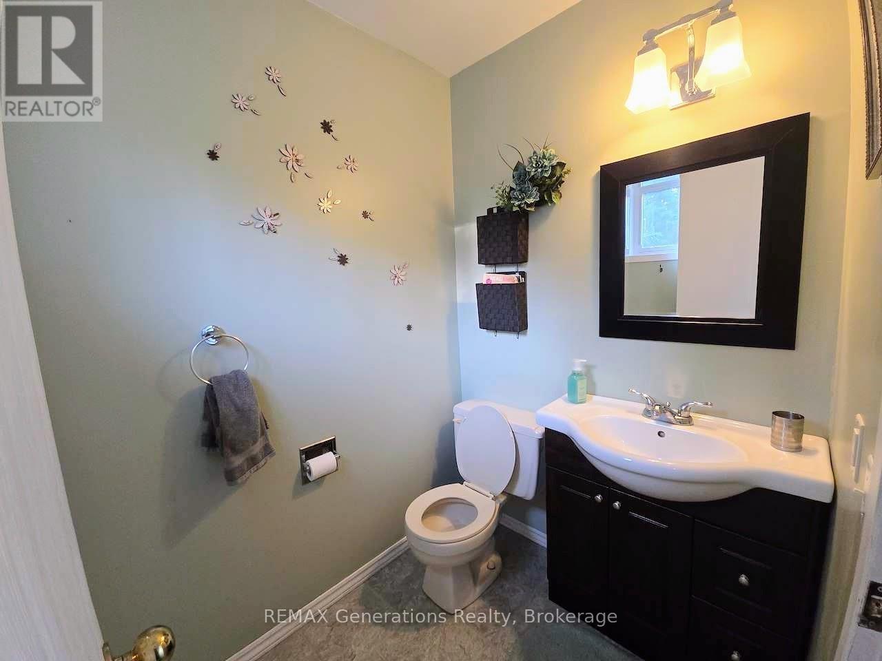 9 Michano Drive Property Photo 12
