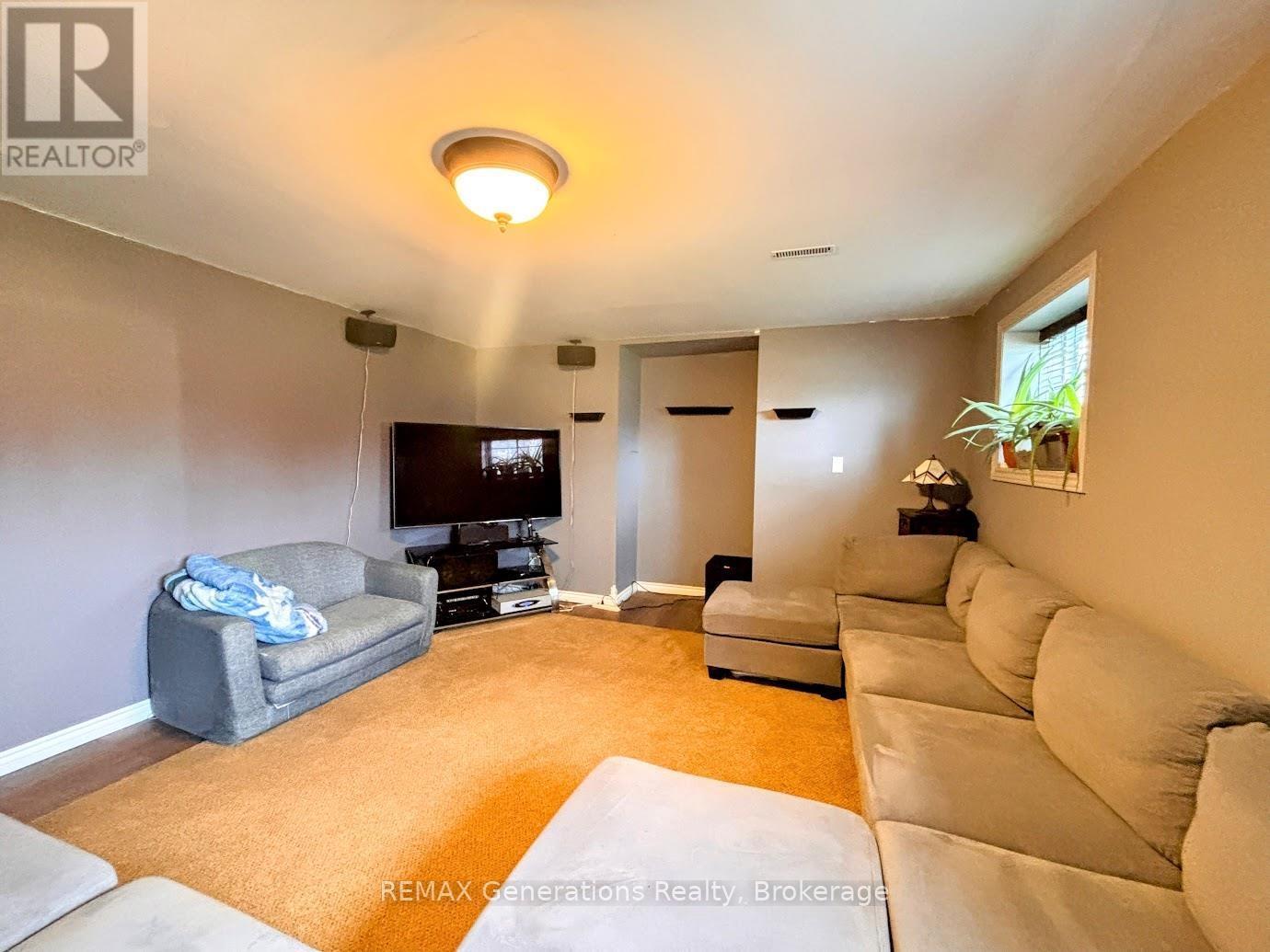 9 Michano Drive Property Photo 24