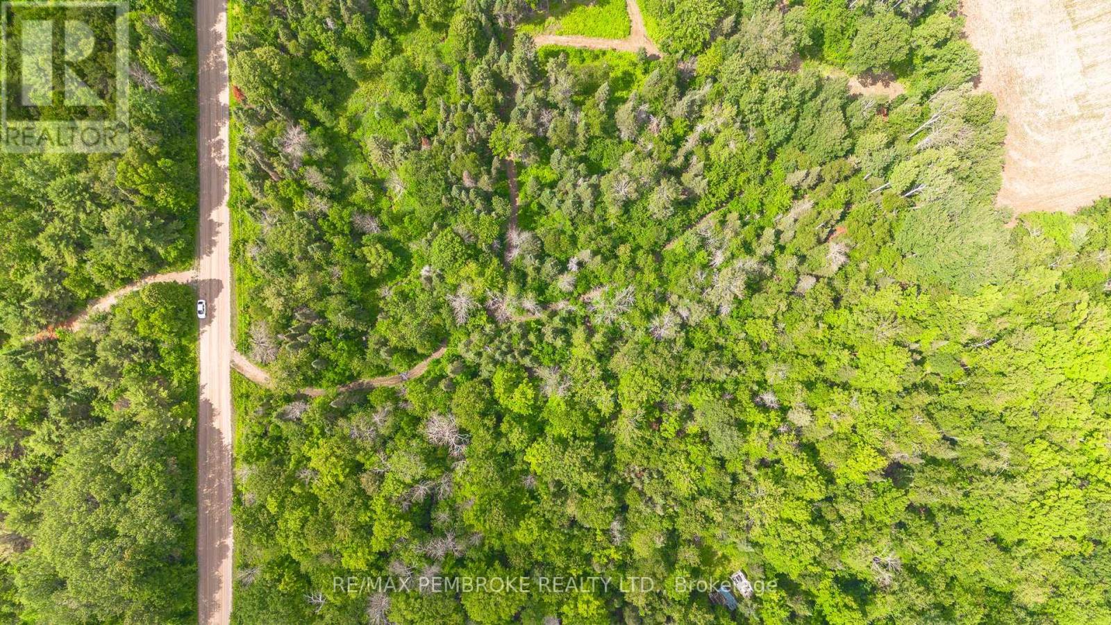 3068 Mclaughlin Road Property Photo 5