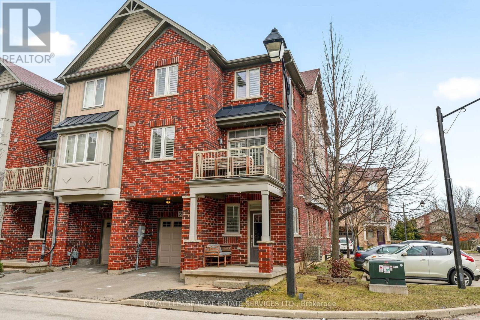 39 - 310 FALL FAIR WAY Property Photo 1