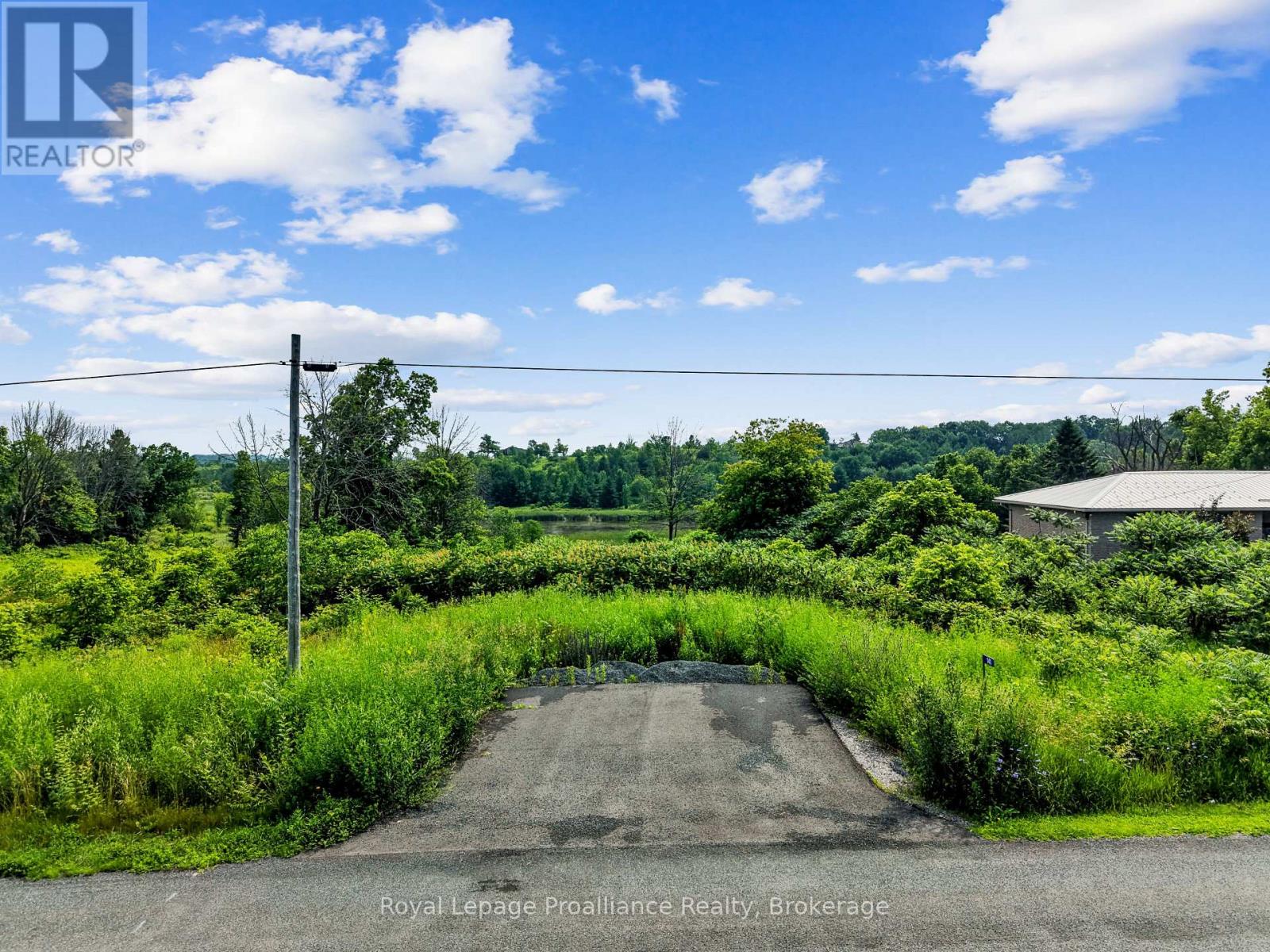 141 Portage Street Property Photo 6