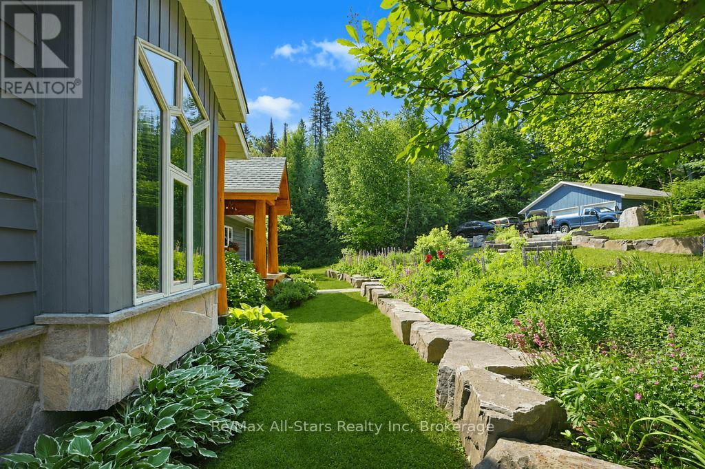 1883 Forest Lake Drive Property Photo 7