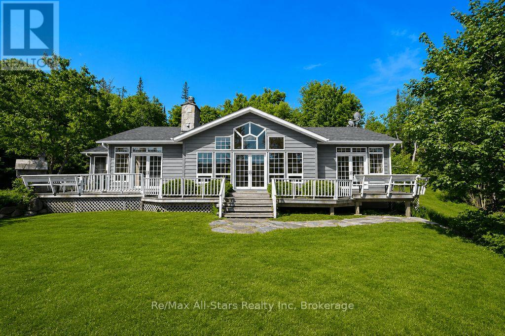 1883 Forest Lake Drive Property Photo 9
