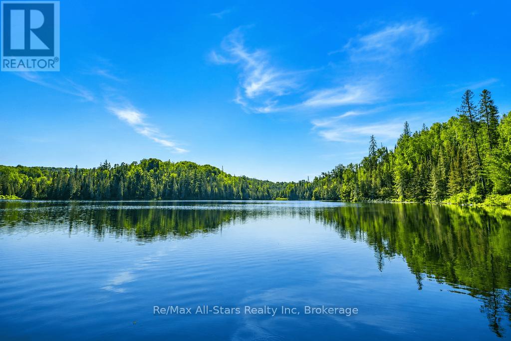 1883 Forest Lake Drive Property Photo 15