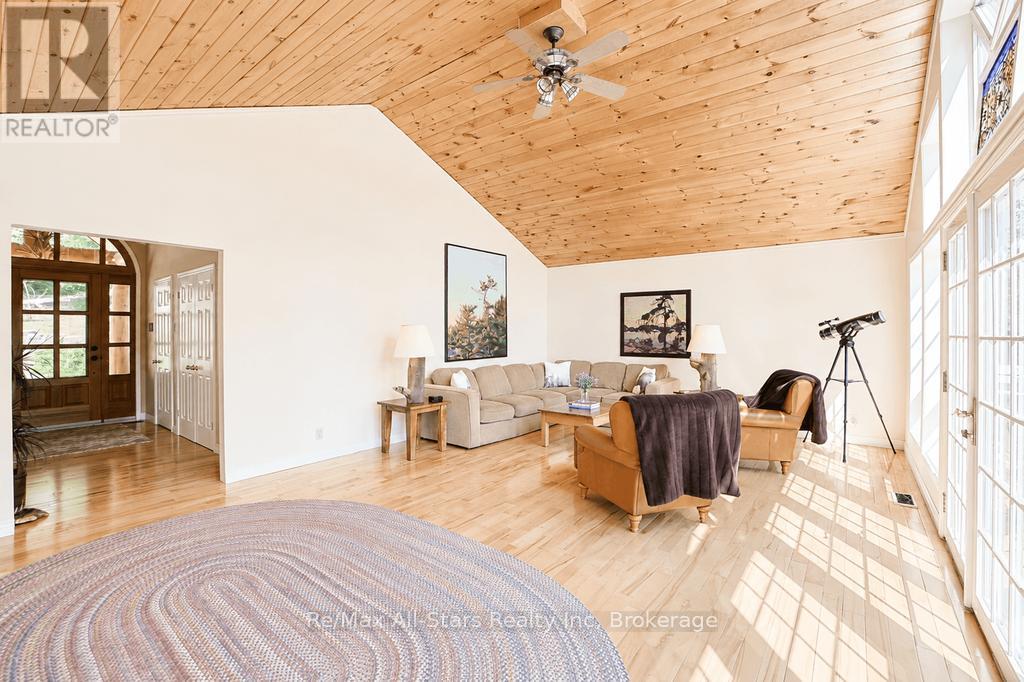 1883 Forest Lake Drive Property Photo 26