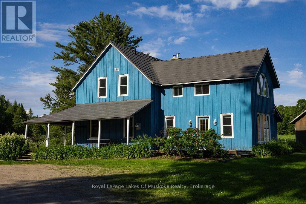 2245 Ahmic Lake Road Property Photo 21