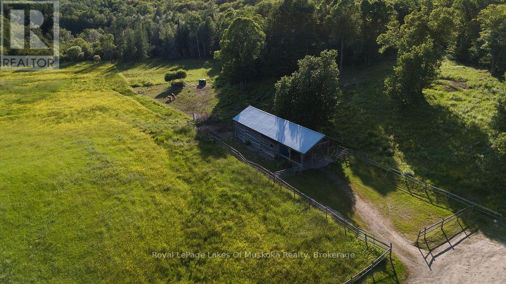 2245 Ahmic Lake Road Property Photo 30