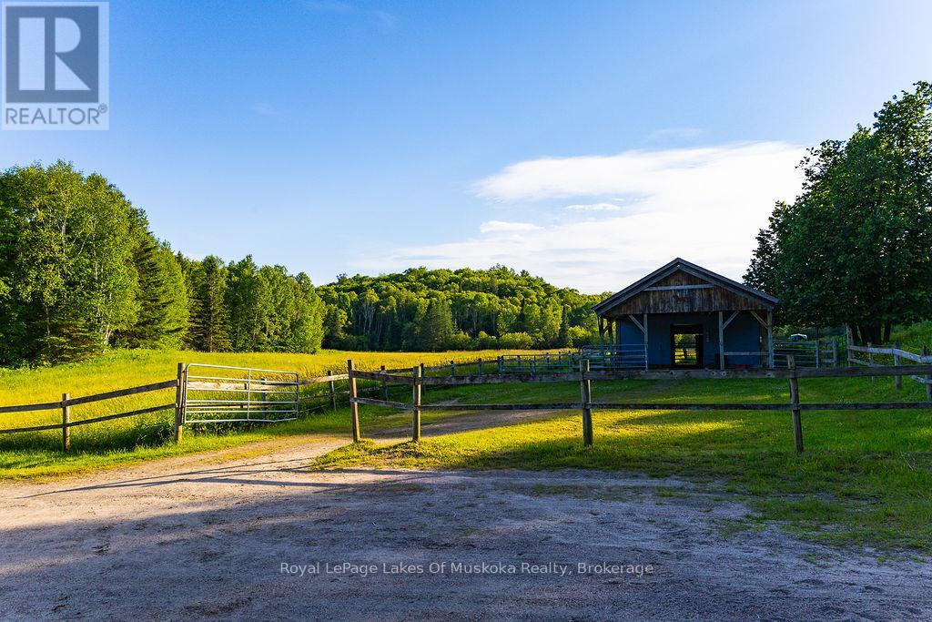 2245 Ahmic Lake Road Property Photo 31