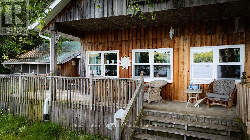2245 Ahmic Lake Road Property Photo 43