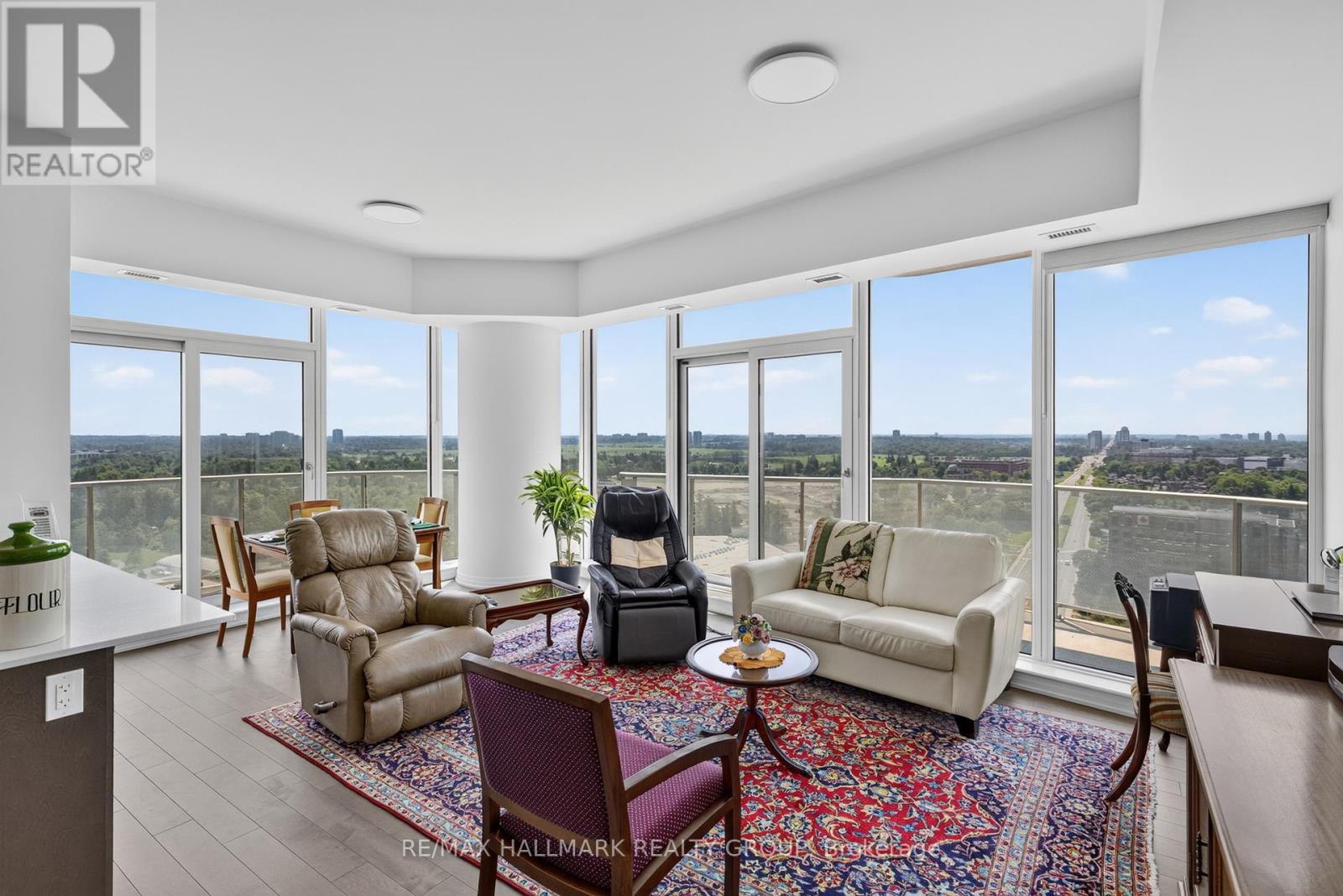 2404 - 805 Carling Avenue Property Photo 7