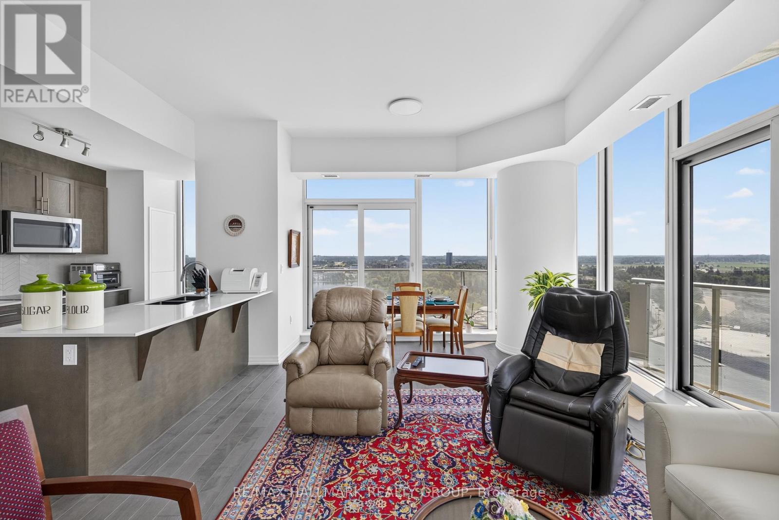 2404 - 805 Carling Avenue Property Photo 10