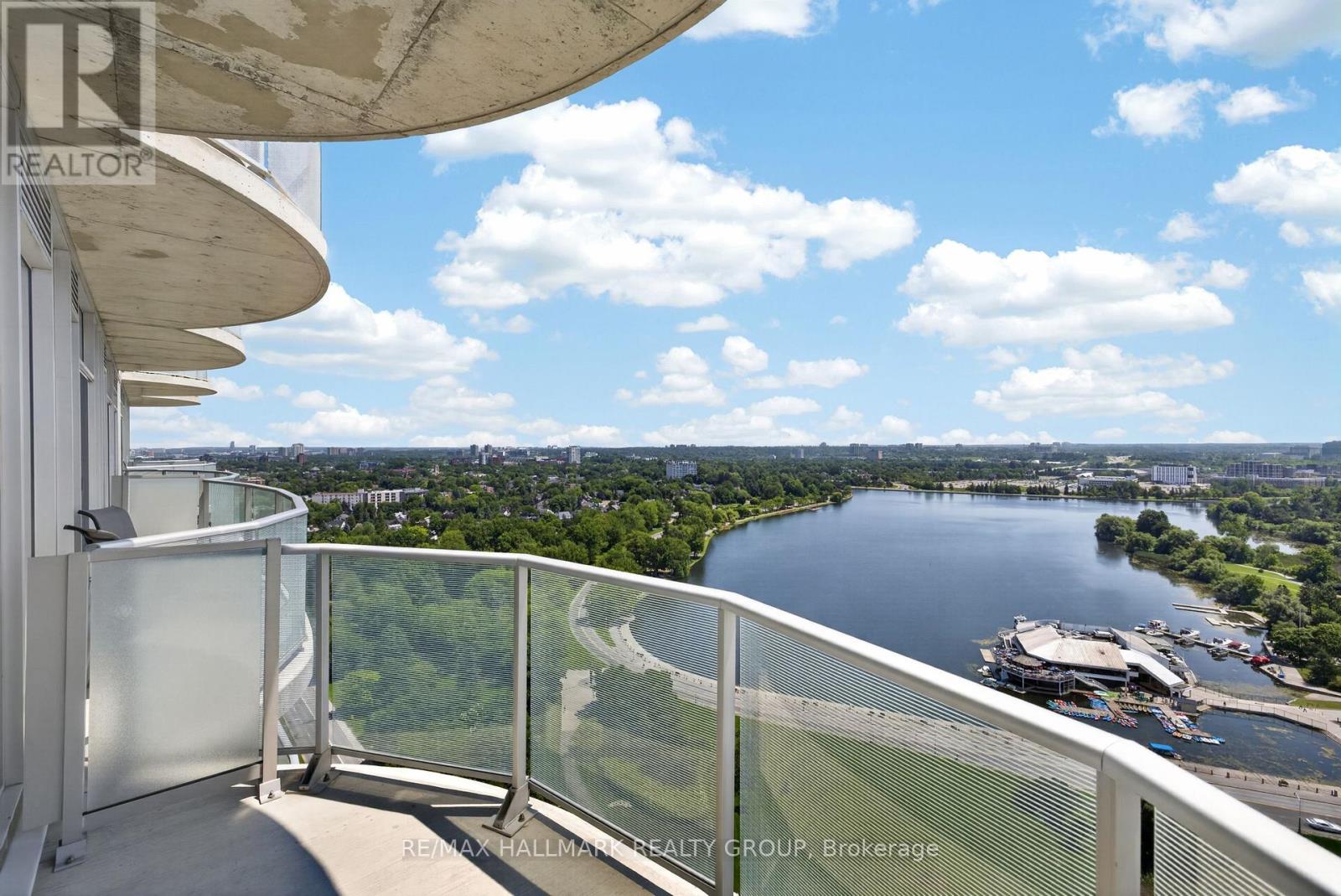 2404 - 805 Carling Avenue Property Photo 27