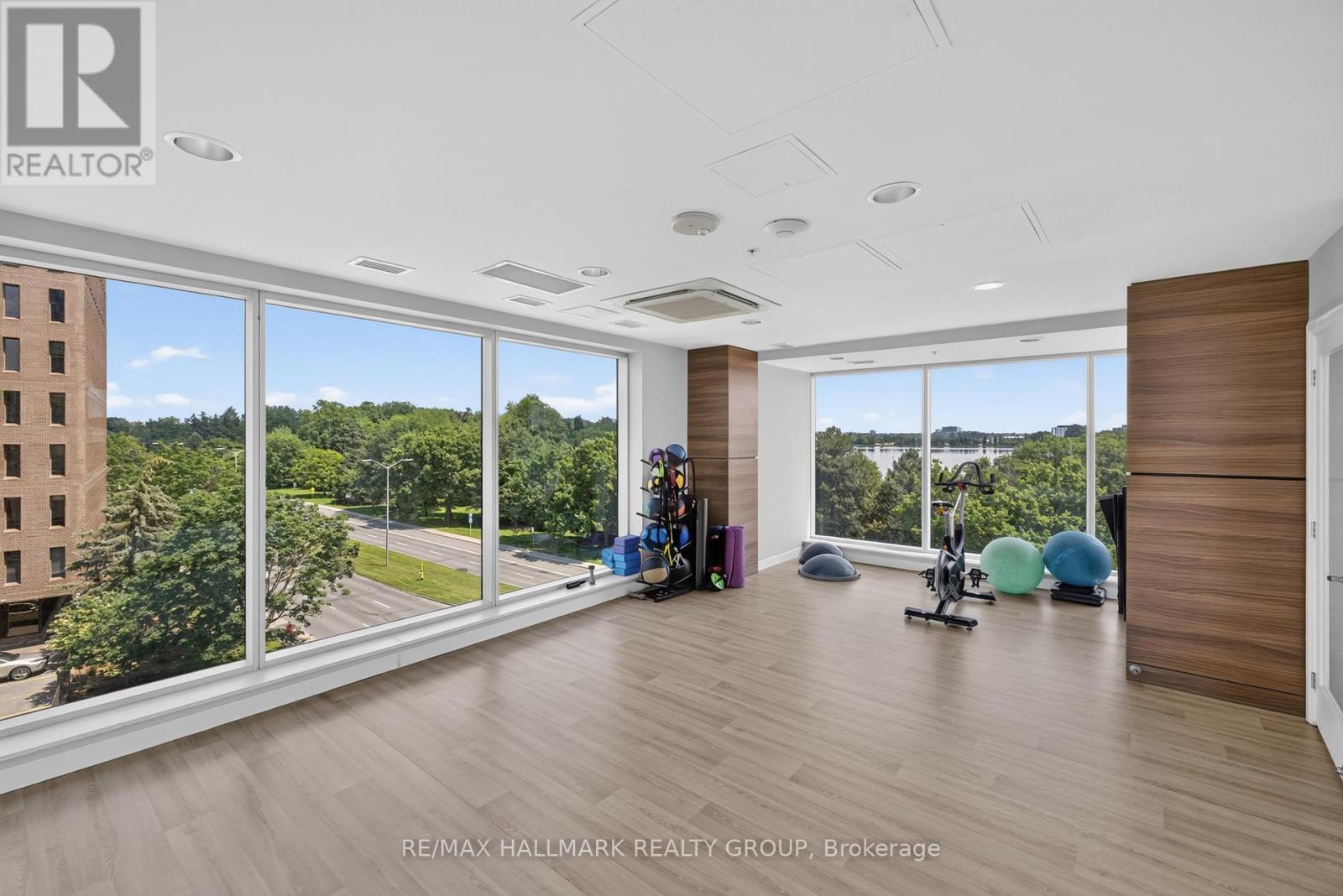 2404 - 805 Carling Avenue Property Photo 49