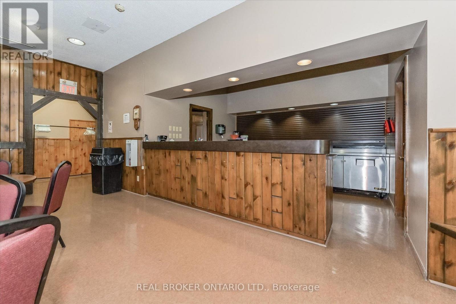 127 Cedar Crescent Property Photo 33