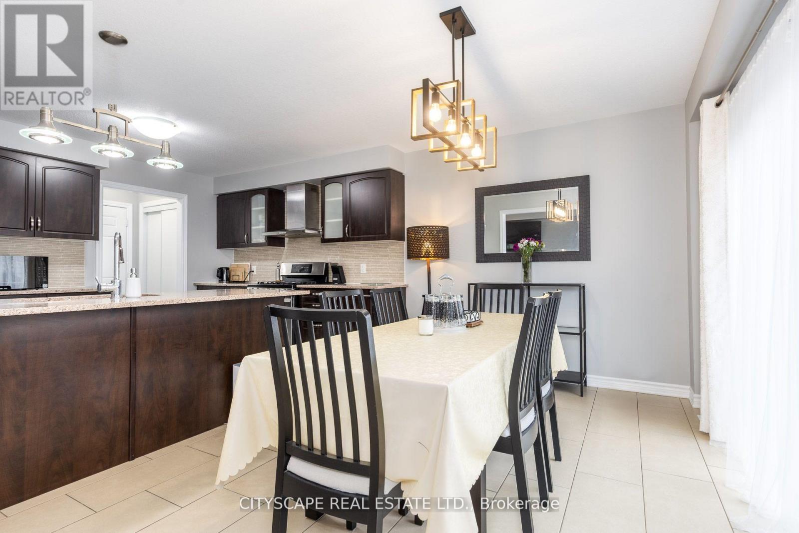 121 Crafter Crescent Property Photo 16