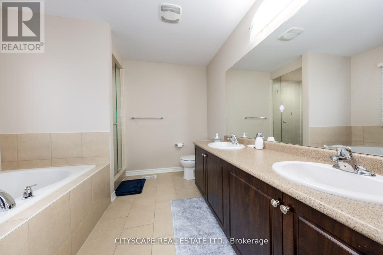 121 Crafter Crescent Property Photo 22