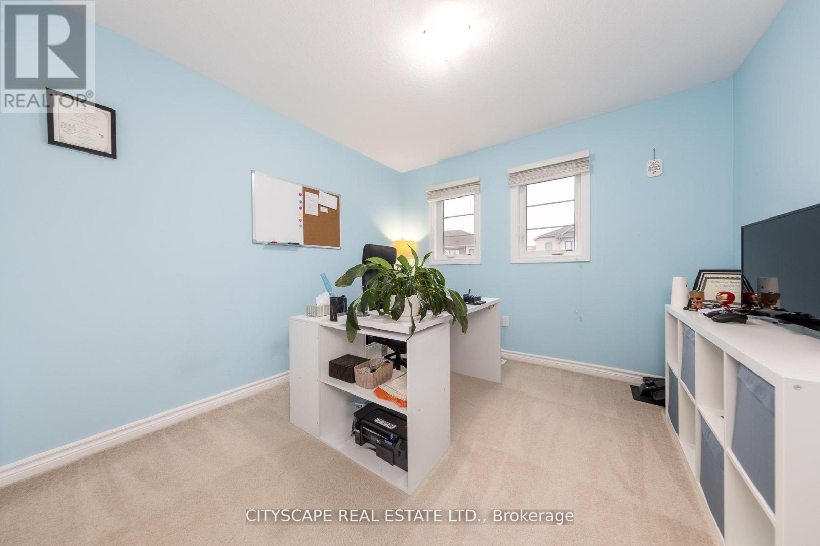 121 Crafter Crescent Property Photo 28