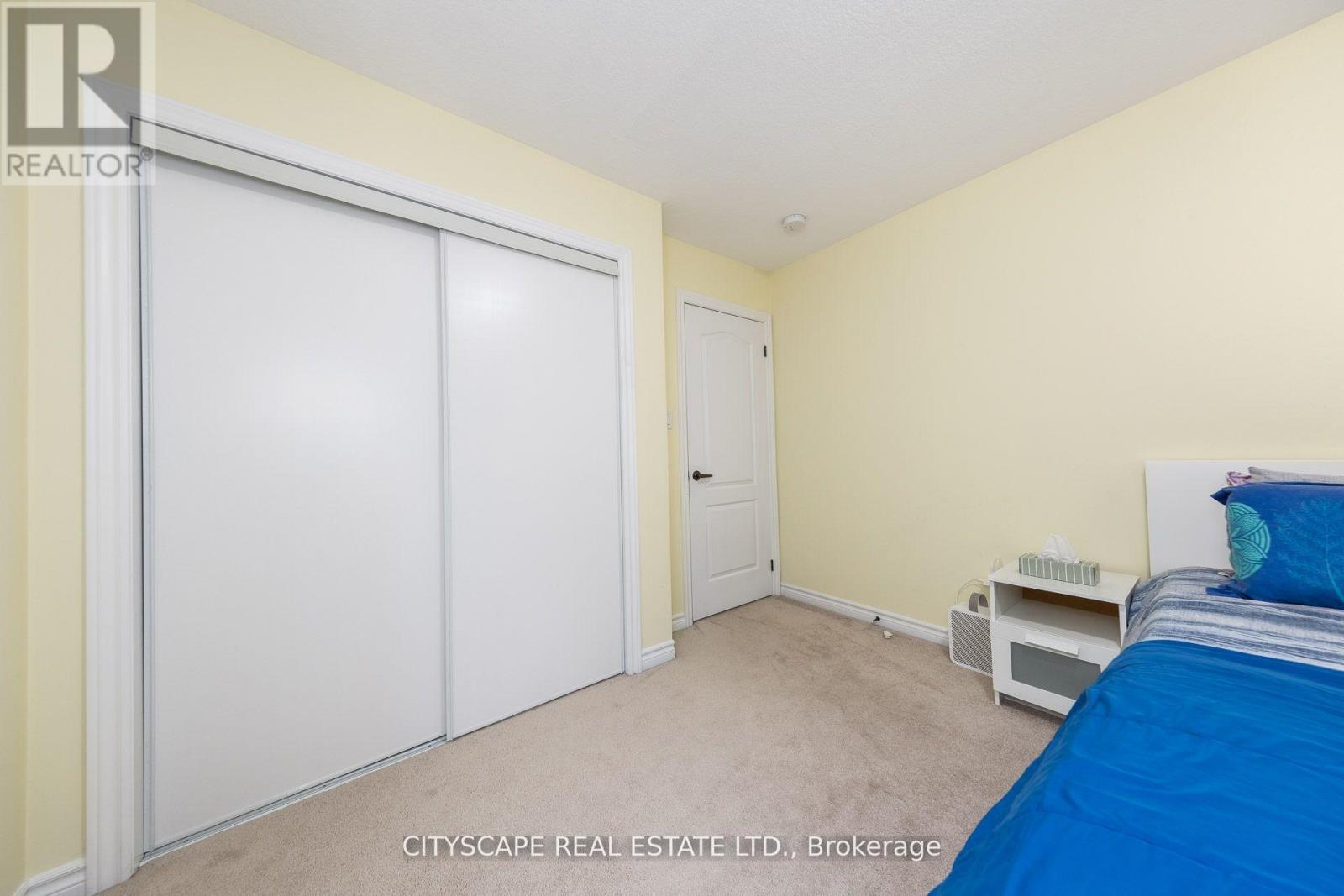 121 Crafter Crescent Property Photo 30
