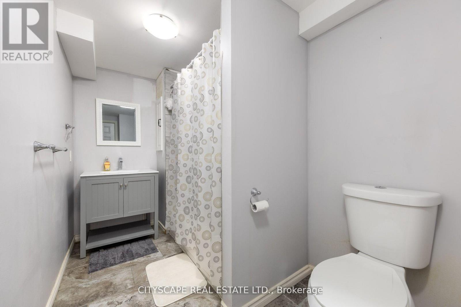 121 Crafter Crescent Property Photo 41