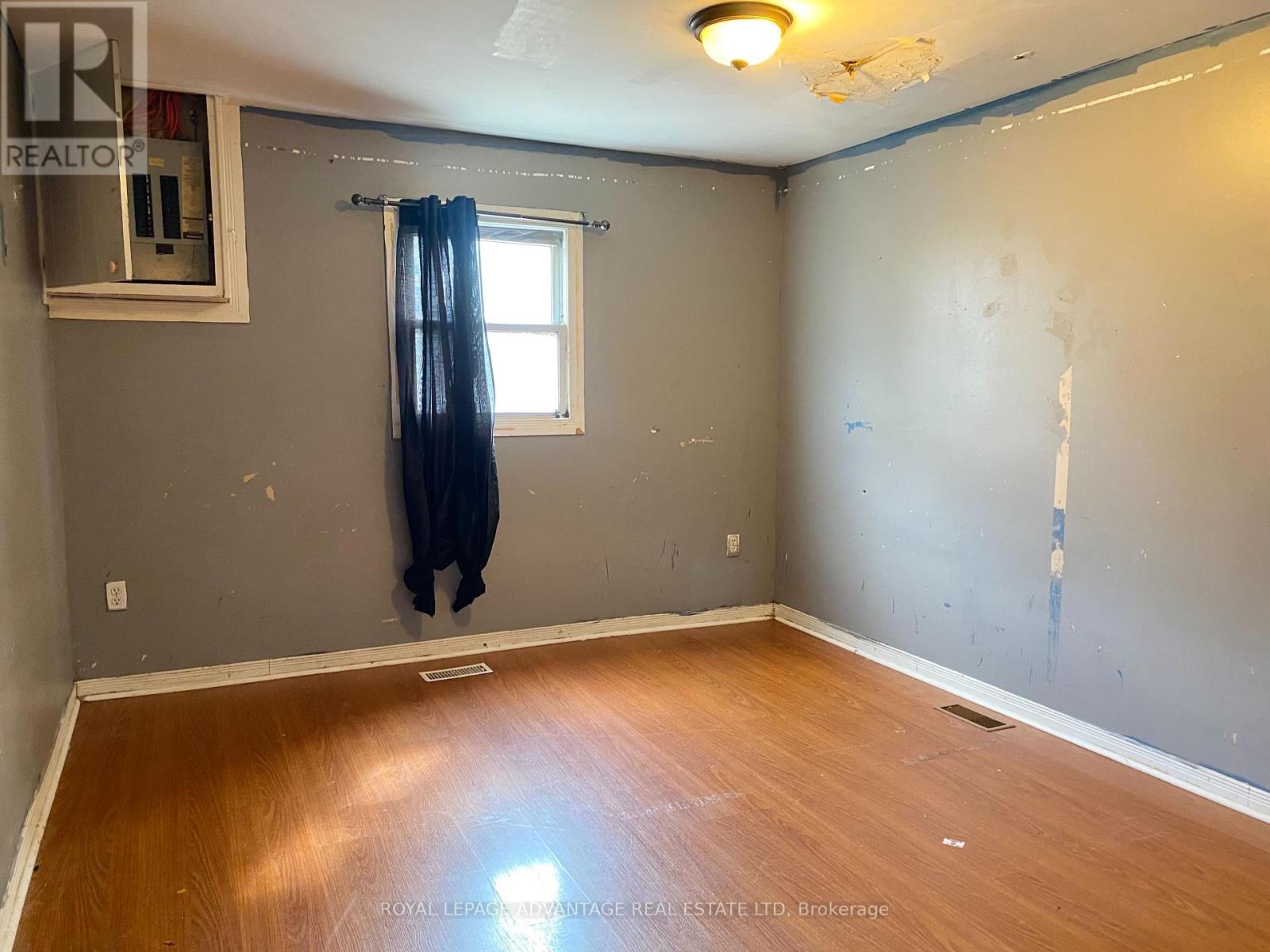110/112 Lorne Street Property Photo 16