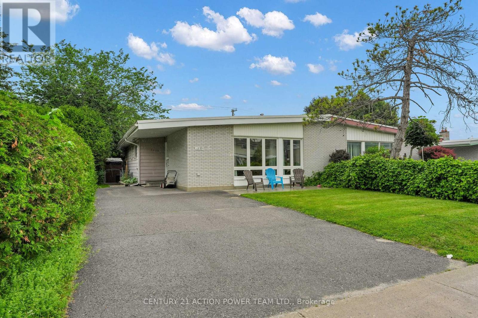 1299 MEADOWLANDS DRIVE E