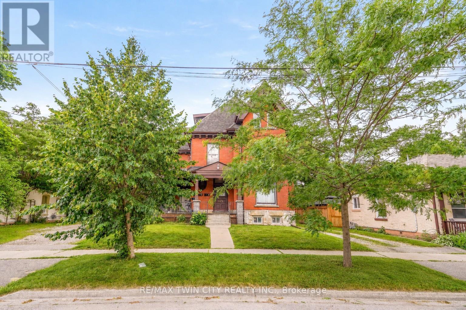 171 Nelson Street Property Photo 3