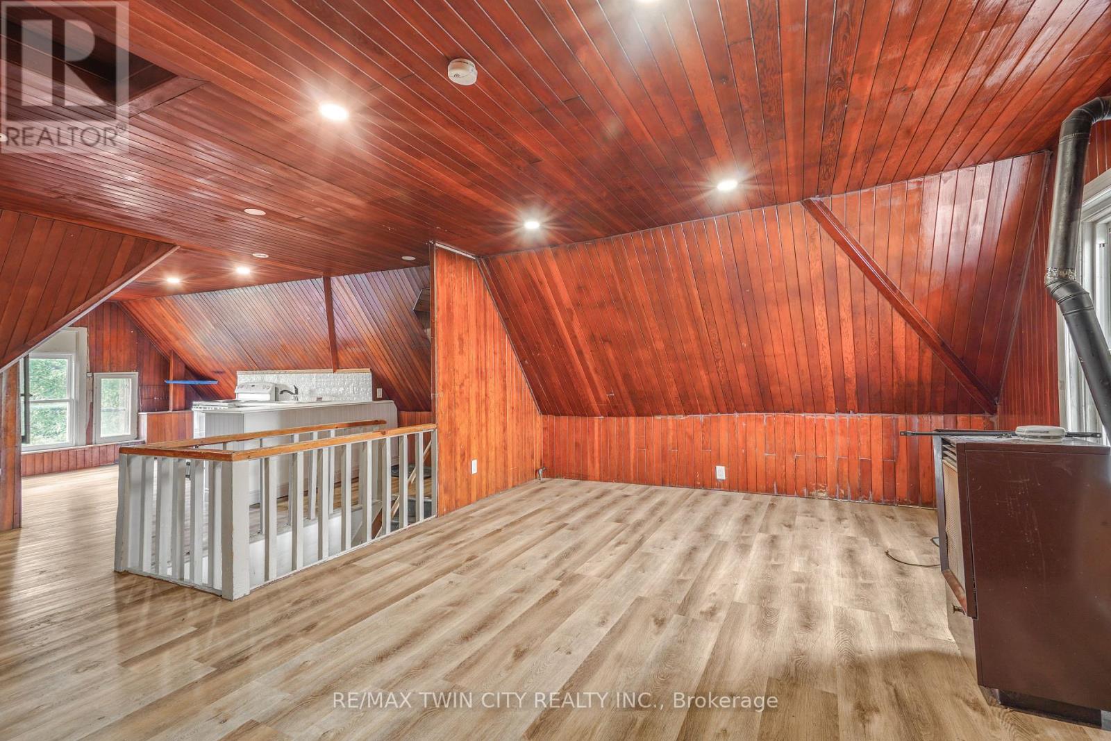 171 Nelson Street Property Photo 28