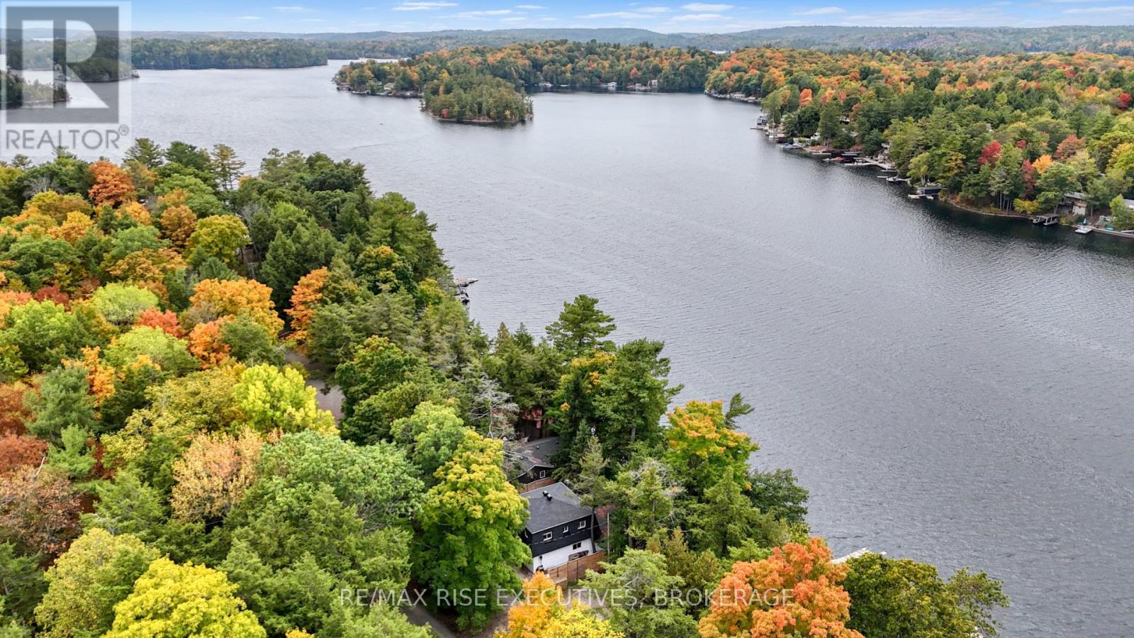 973 Foster Bay Lane Property Photo 1