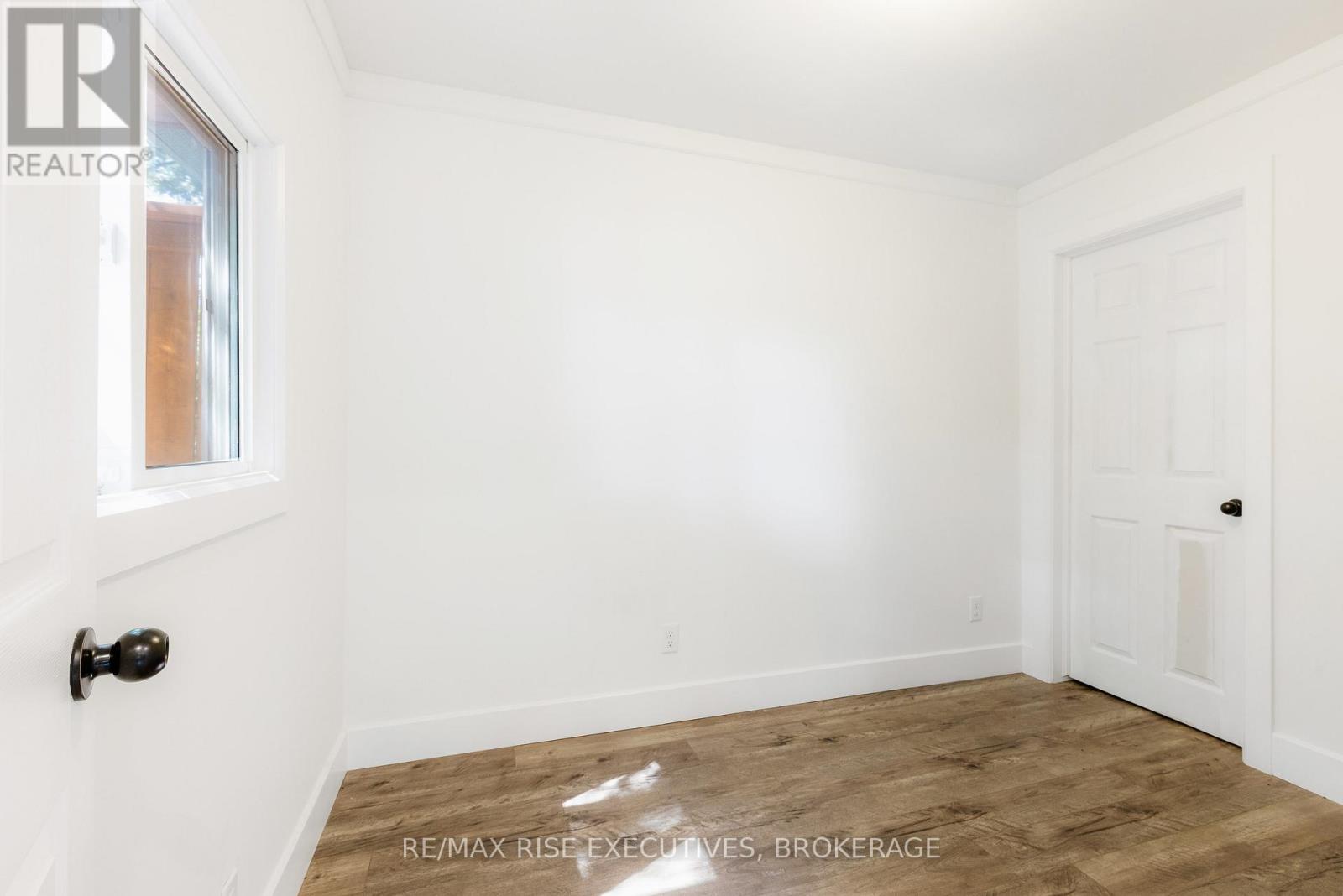 973 Foster Bay Lane Property Photo 19