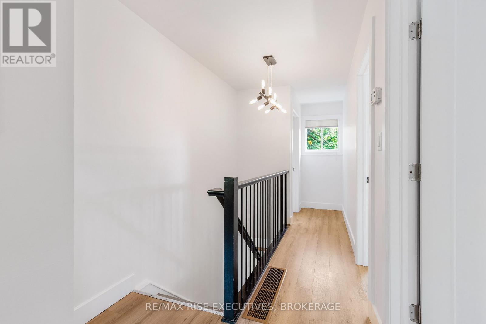 973 Foster Bay Lane Property Photo 24