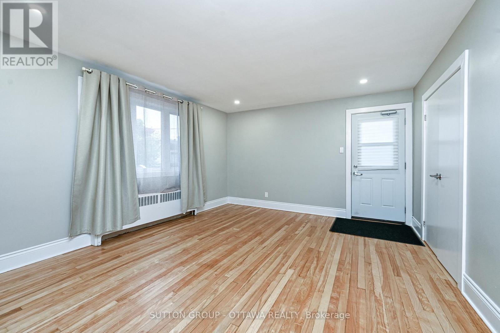 154-156 Dagmar Avenue Property Photo 14