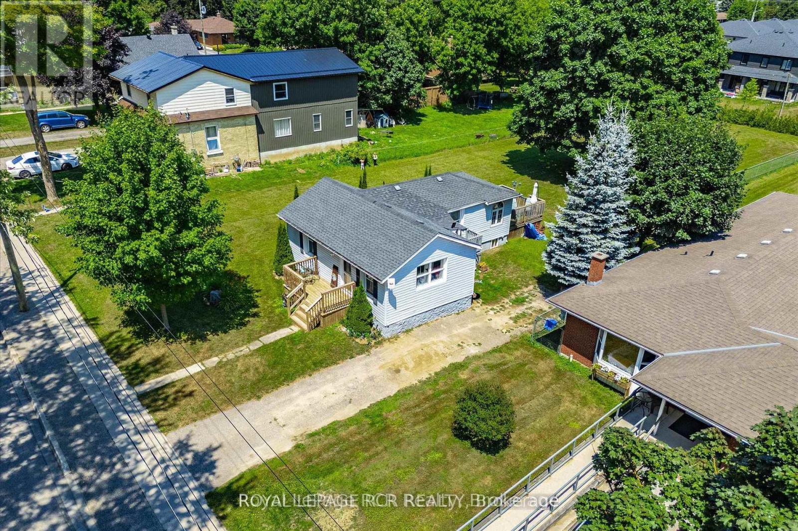 240 Egremont Street N Property Photo 3