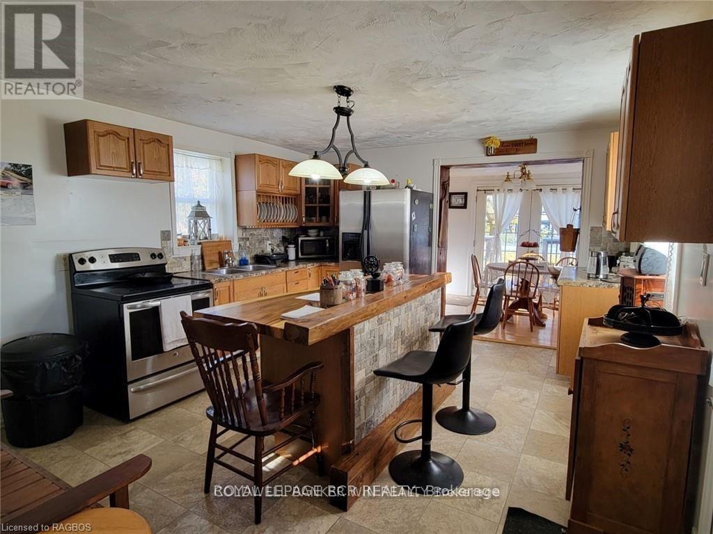 240 Egremont Street N Property Photo 8