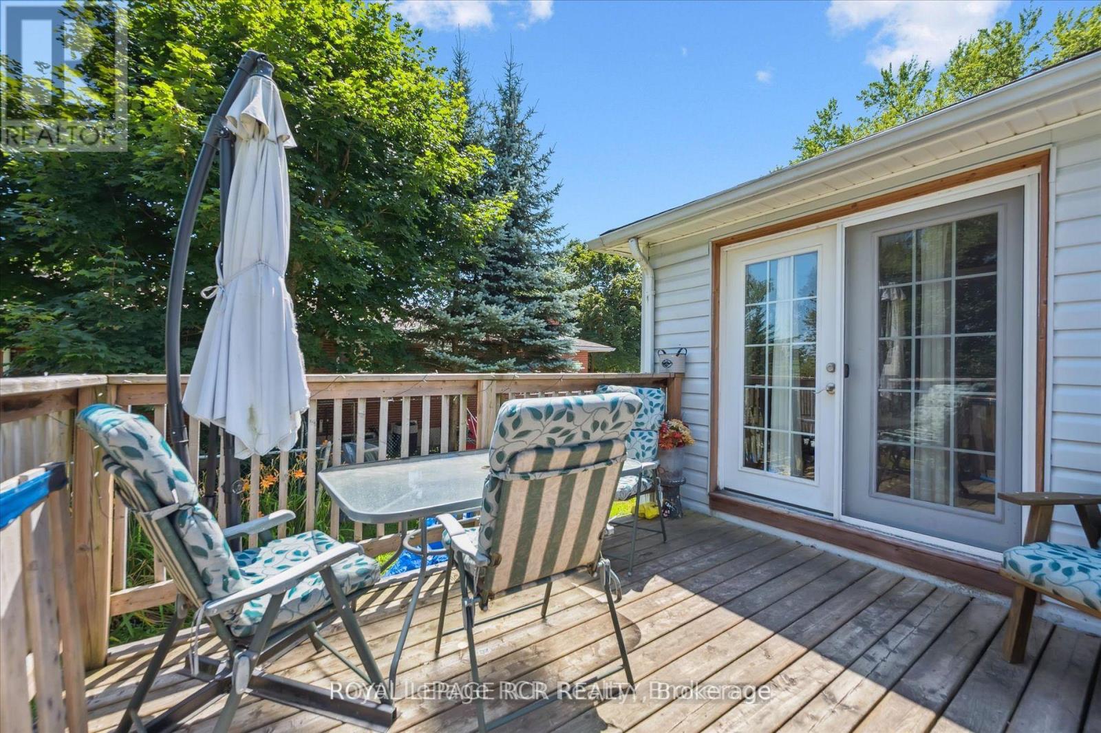 240 Egremont Street N Property Photo 12