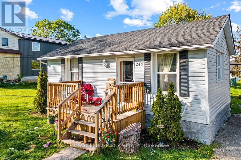 240 Egremont Street N Property Photo 19