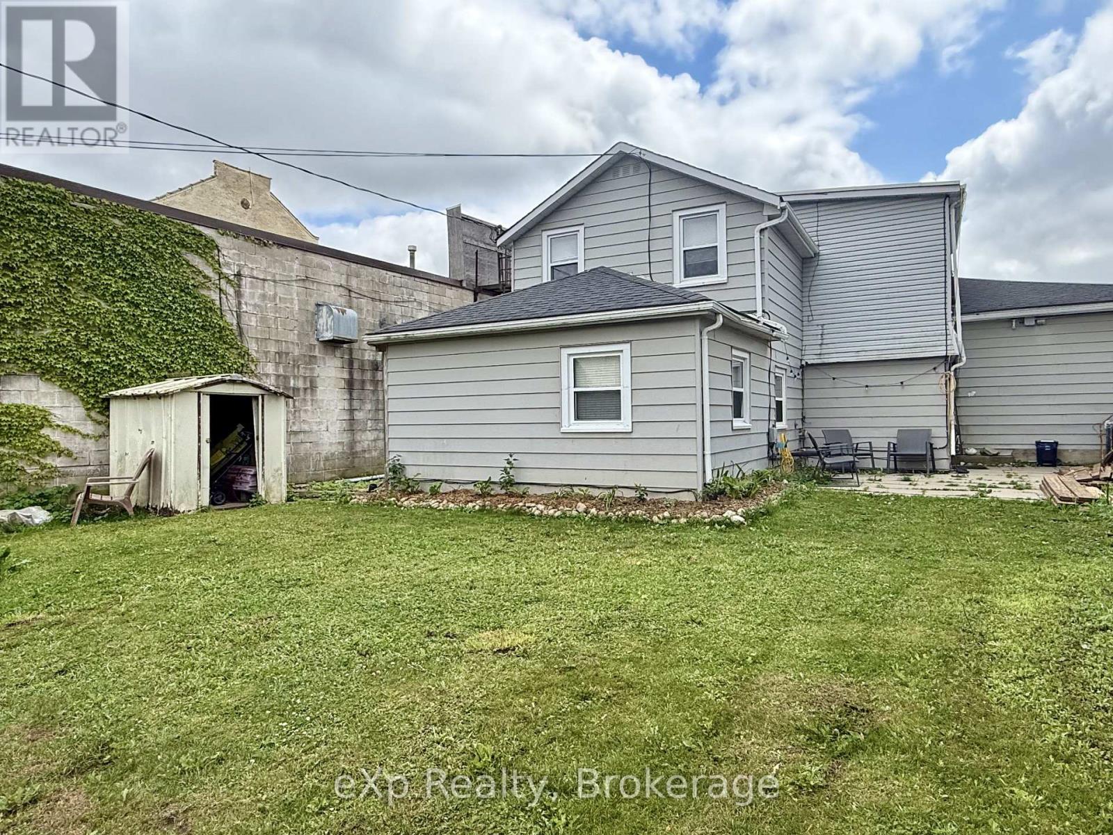 114 Durham Street E Property Photo 23