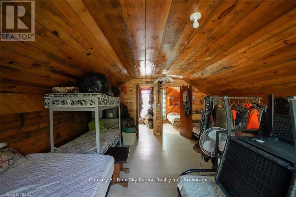 1772 Leighton Road Property Photo 9