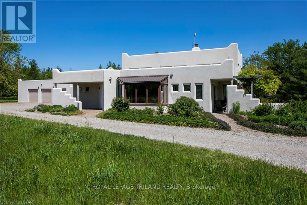 15668 Furnival Road Property Photo 1