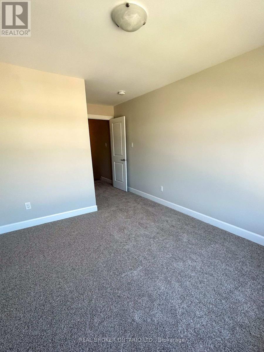 228 Hooper Street Property Photo 11