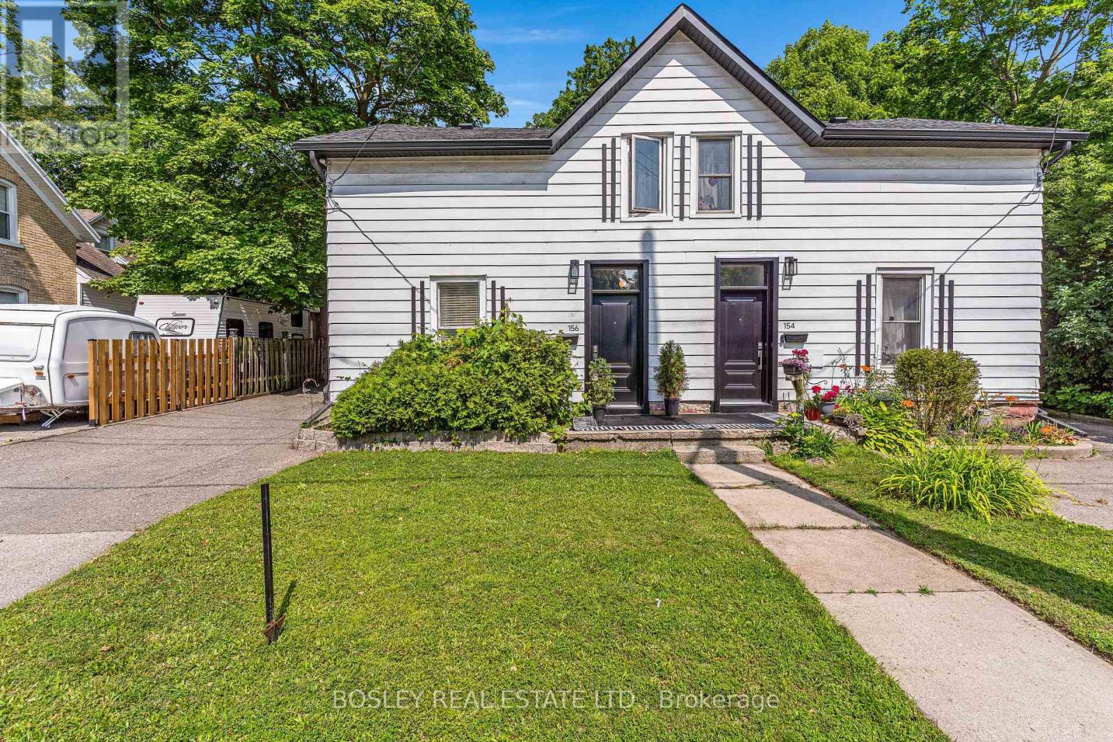 156 St. Andrews Street Property Photo 1