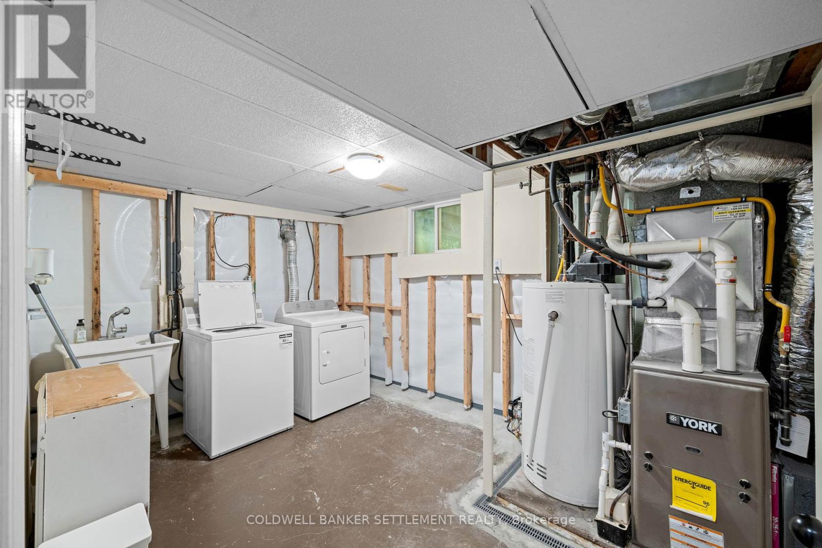 85 Cockburn Street Property Photo 31
