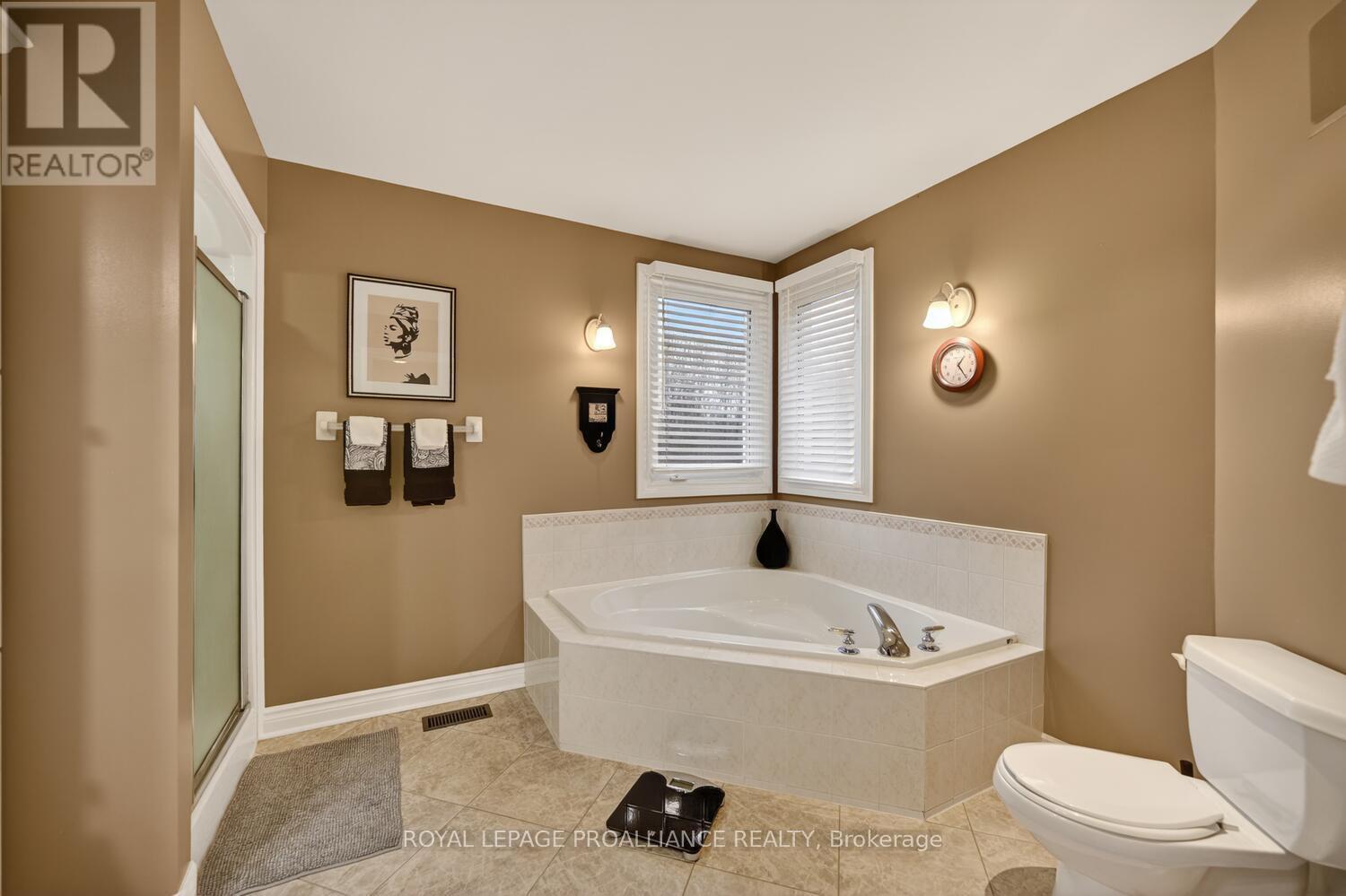 1308 Lily Bay Drive North Drive N Property Photo 23
