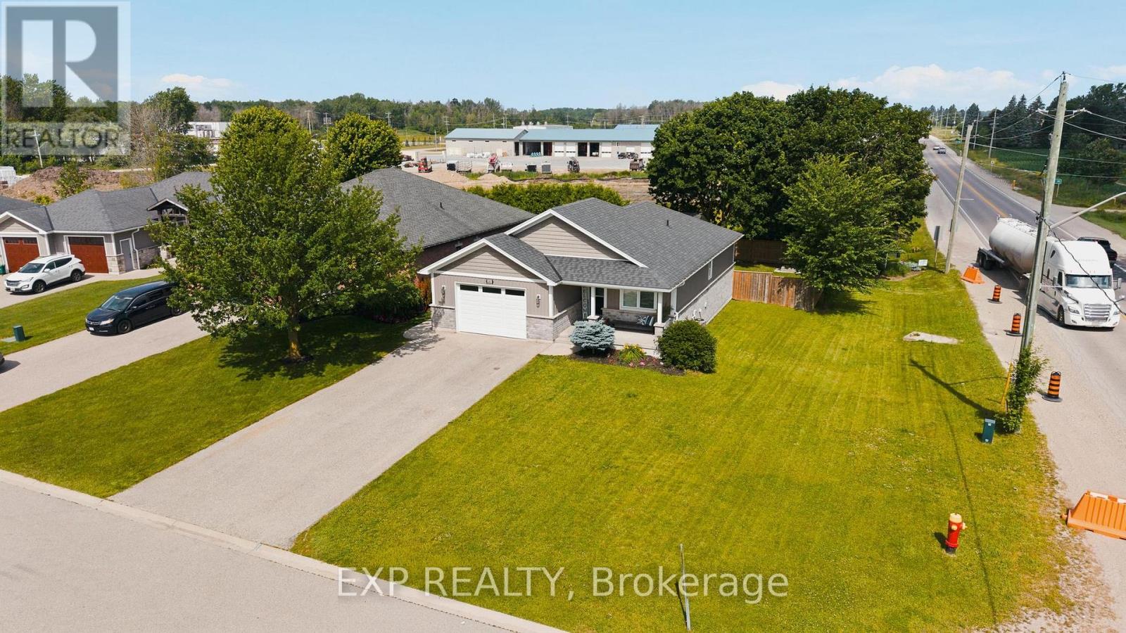 101 Tuffy Macdougall Court Property Photo 1