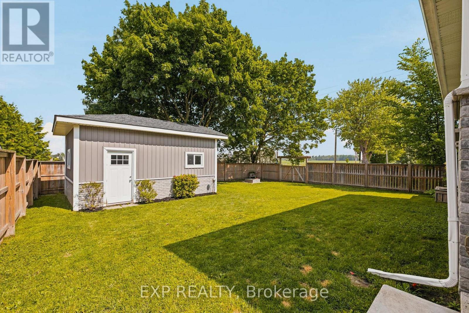101 Tuffy Macdougall Court Property Photo 3