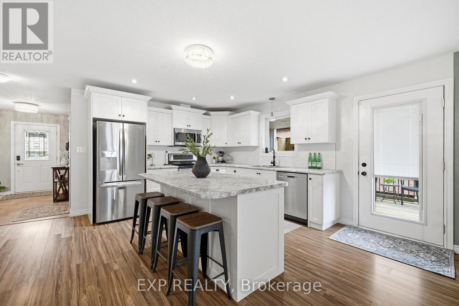 101 Tuffy Macdougall Court Property Photo 10