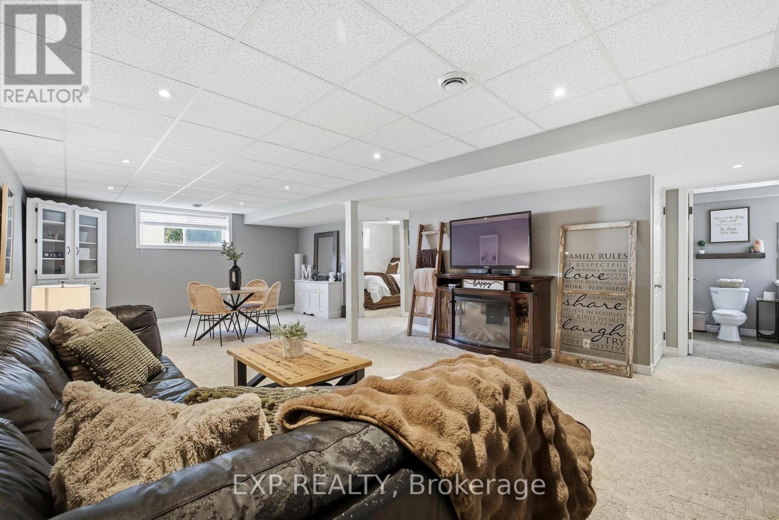 101 Tuffy Macdougall Court Property Photo 26