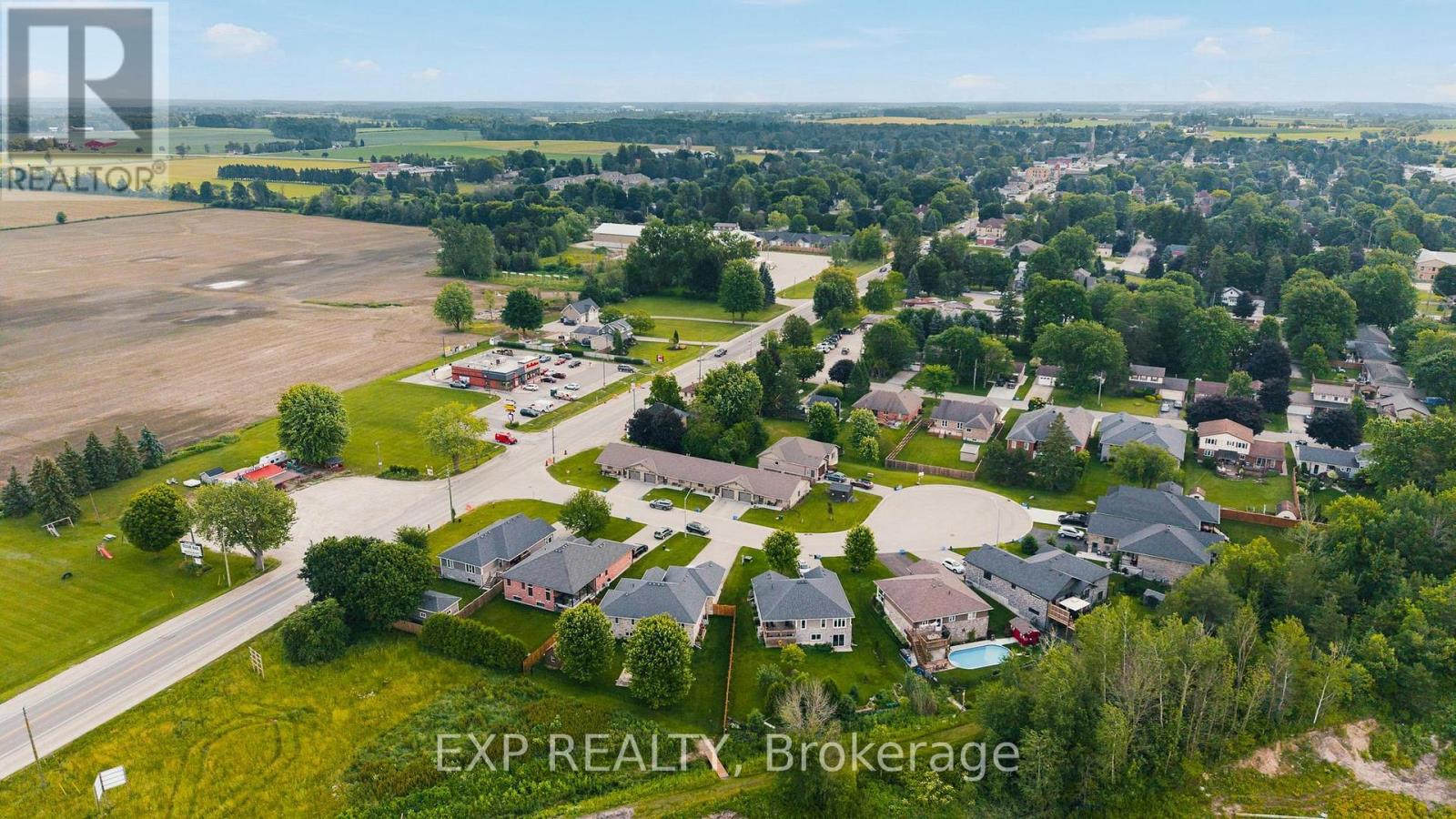 101 Tuffy Macdougall Court Property Photo 36