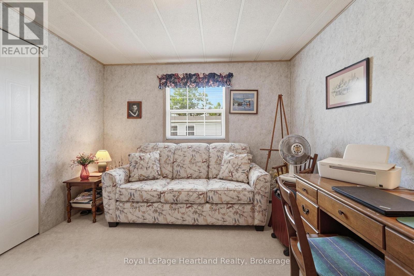 40 Algonquin Lane Property Photo 19