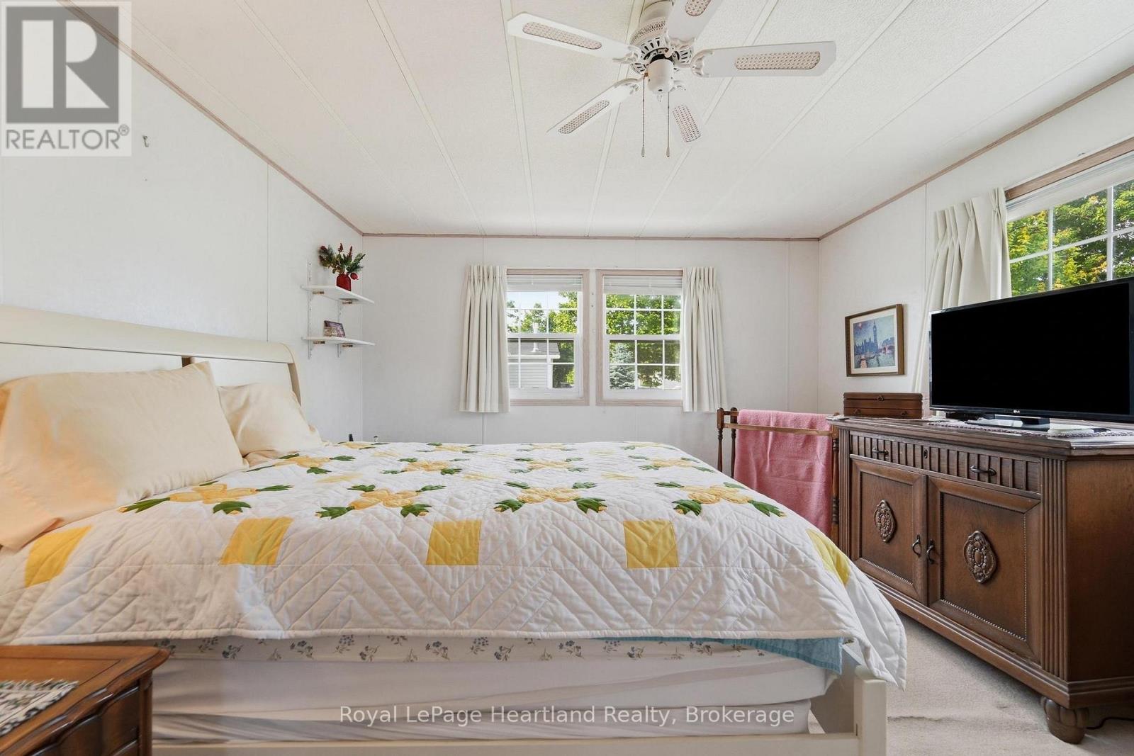 40 Algonquin Lane Property Photo 22