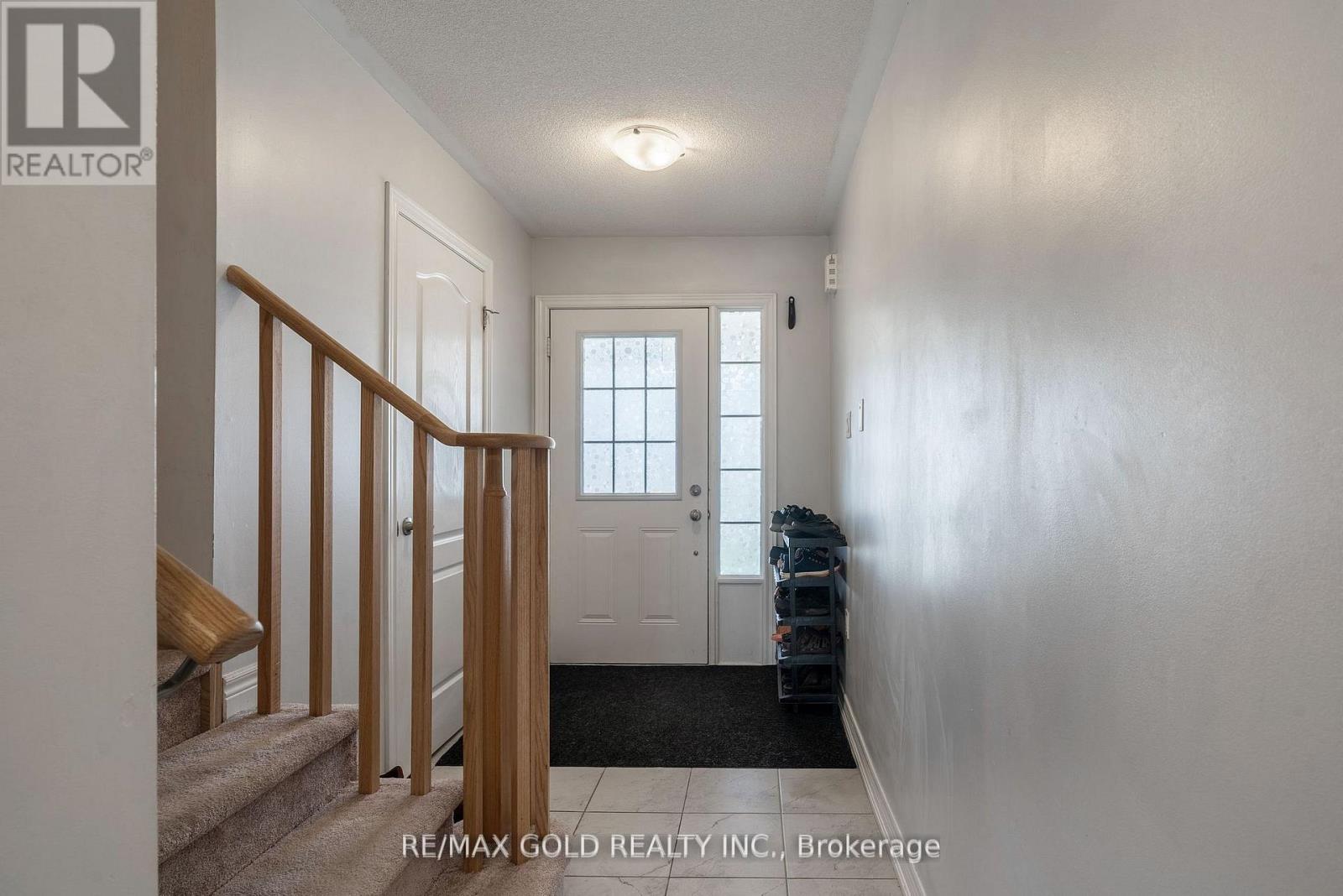 335 Stewart Street Property Photo 3